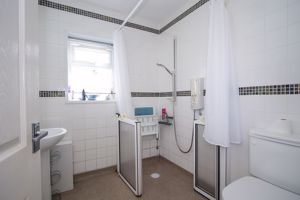 Photo 16- click for photo gallery